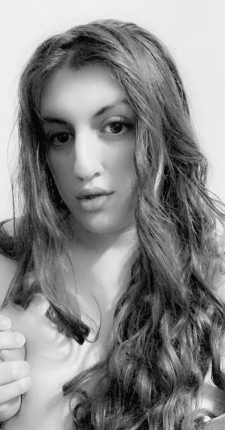 scarlettshadets onlyfans leak free