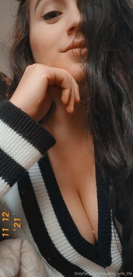 naughty wife life onlyfans