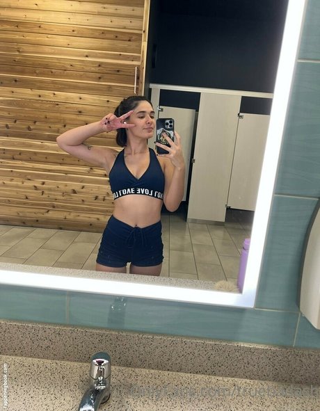 truebadash onlyfans photo