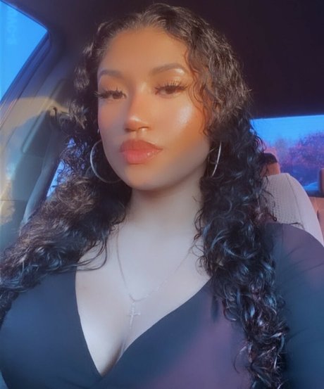 Tamia J desnuda onlyfans