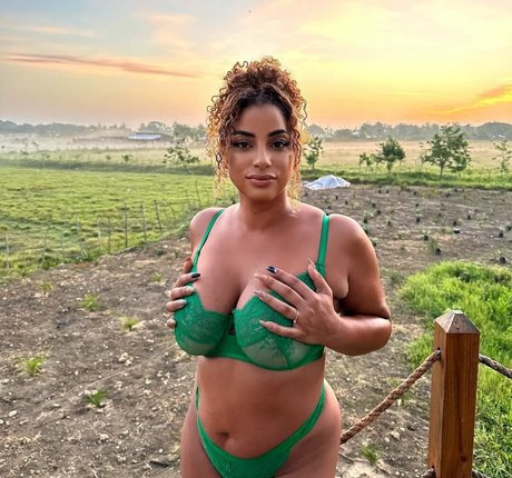 yinamenez leaked only fans porn