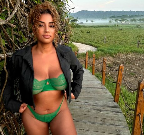 yinamenez onlyfans leaked free