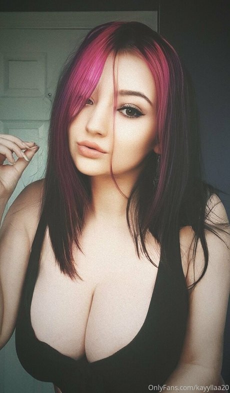 kayyllaa20 only fans sex