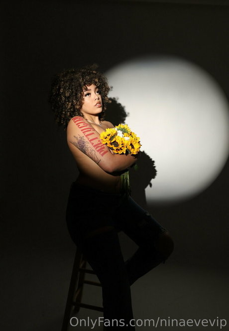 ninaevevip onlyfans nude content