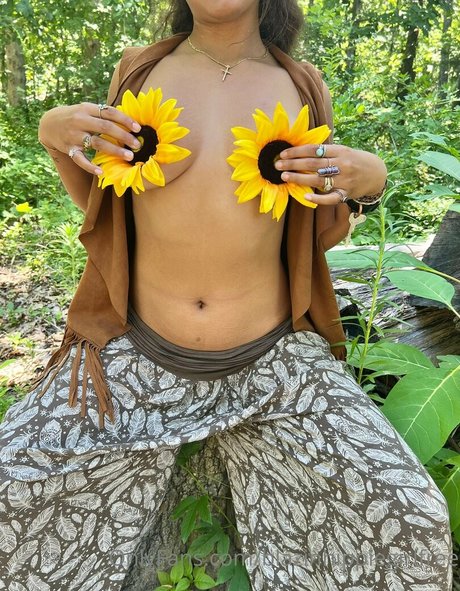 anapeaceandloveppv onlyfans desnuda