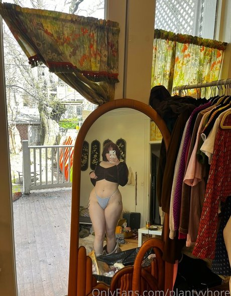 plantvvhore leaked onlyfans pictures