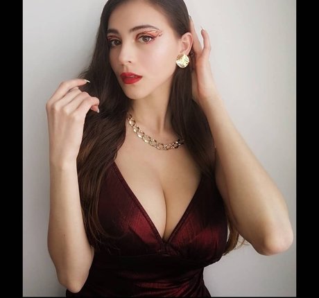 Daniela Derly naked onlyfans leak