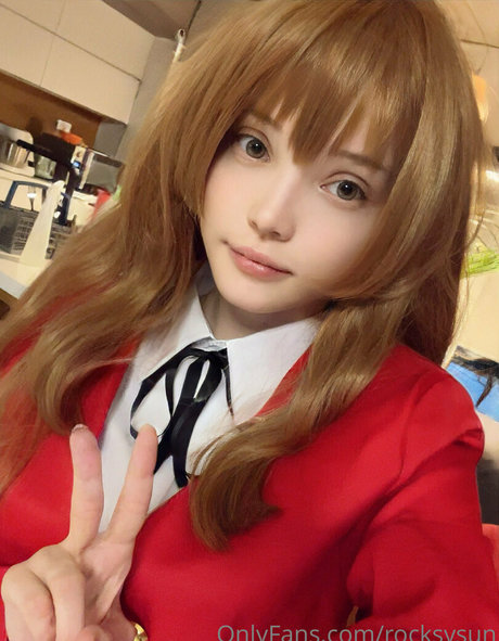 AlisaPikaPika onlyfans leak ass