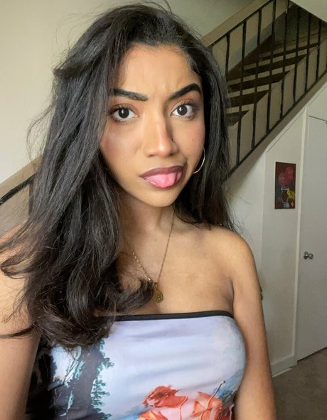 krystalogy onlyfans page