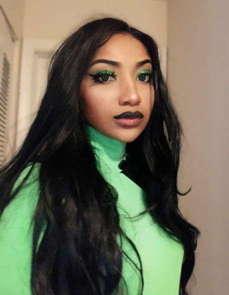 krystalogy only fans nude