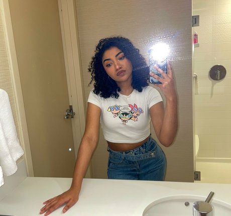 krystalogy free only fans