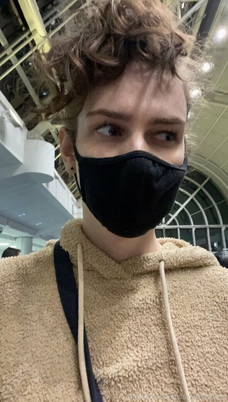 Miss Crows Nest onlyfans leaks