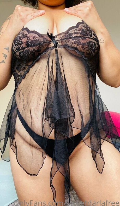 sweetdarlafree onlyfans sex tape