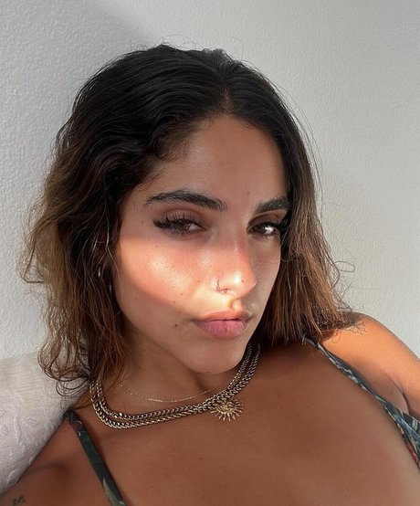 Isabella Ladera leaked onlyfans porn