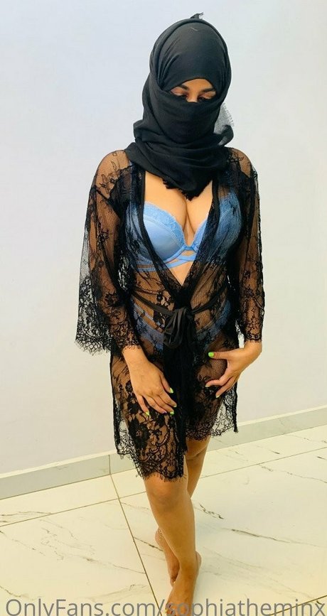 sophiatheminx onlyfans nude porn