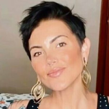 prettyh0e onlyfans creator