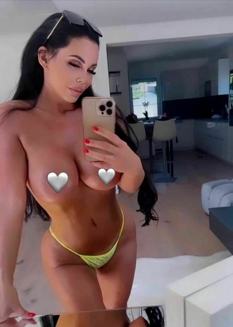 Onlyheni nude only fans leaks