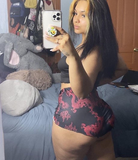 MarsTheWave onlyfans strip tease