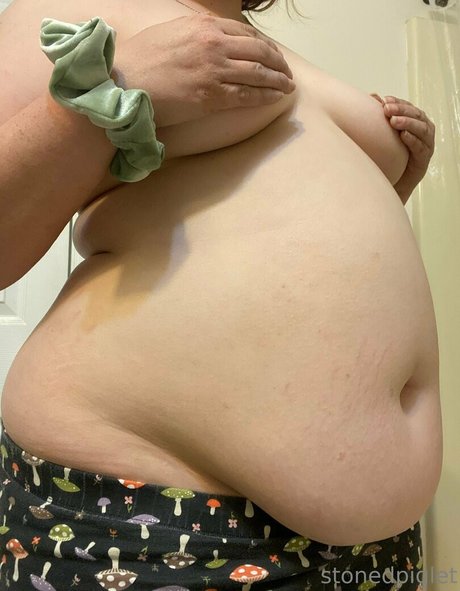 stonedpiglet onlyfans free