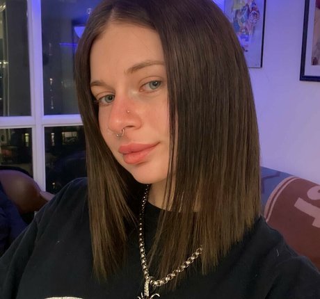 Valerie Moon onlyfans leaked pictures