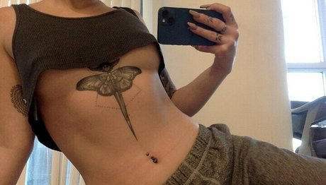 Valerie Moon onlyfans hot