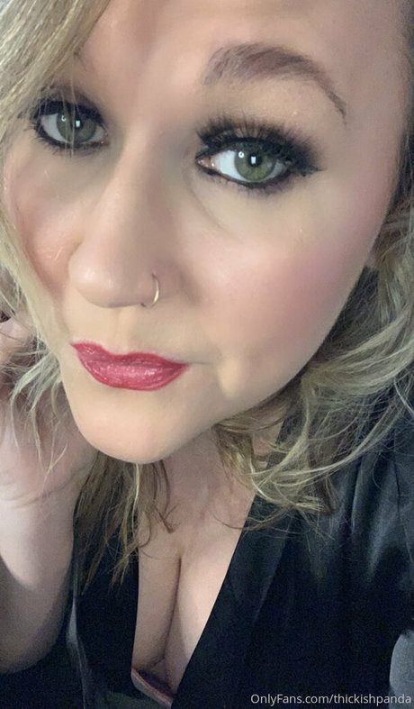 thickishpanda onlyfans leajs