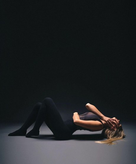 Emma Welyki onlyfans nude pics