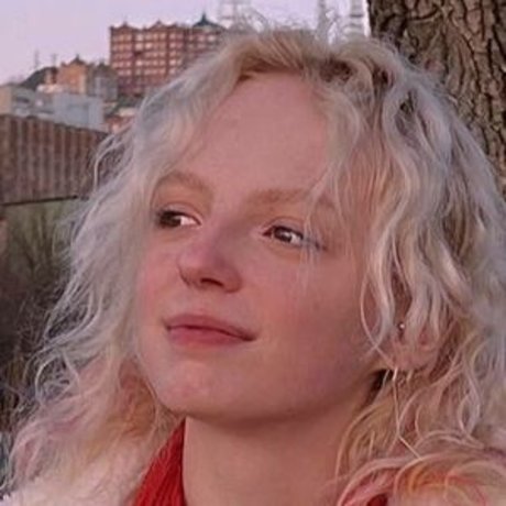 Romanowwa onlyfans nide