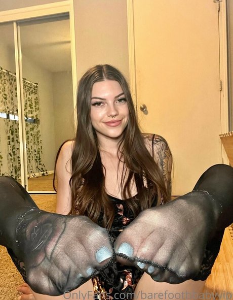 Barefootbbabyvip onlyfans archive