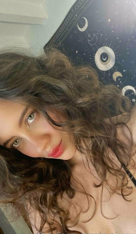 n nixxx is on onlyfans