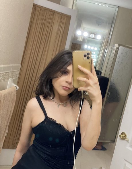 Thiessita naked onlyfans pics