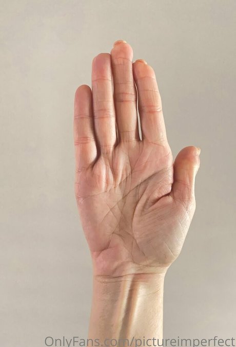 pictureimperfect Profile pic