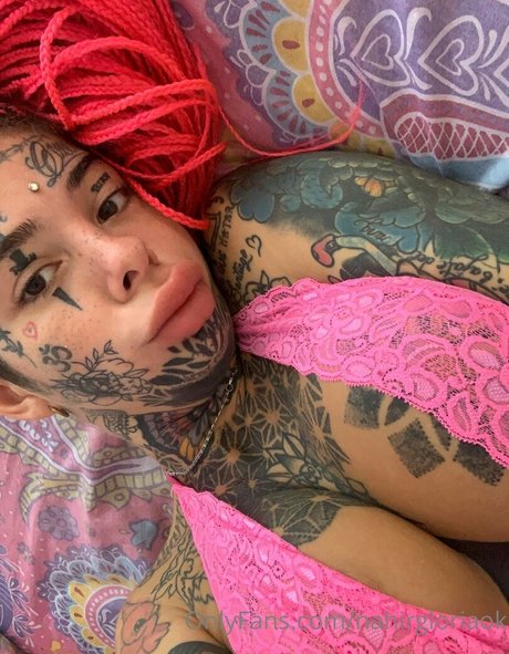 nahirgloriaokk only fans content