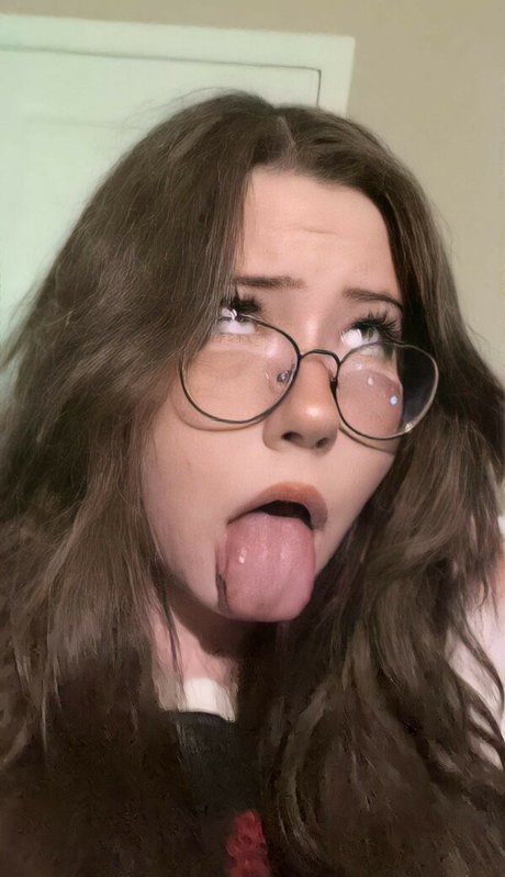 AliciaJade onlyfans exposed