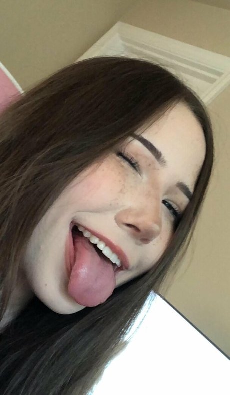 AliciaJade leaked onlyfans