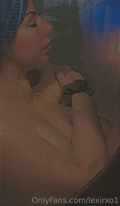 lexirxo1 only fans photos
