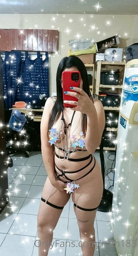 scarletfoxy07 onlyfans strip