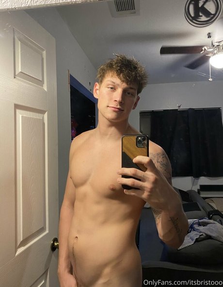 hungodeyfree onlyfans nude pics