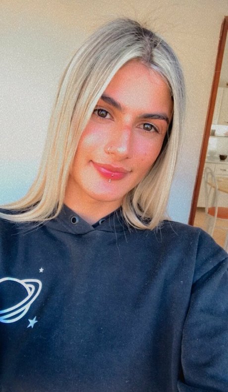 Babi Marchiori onlyfans naked leaks