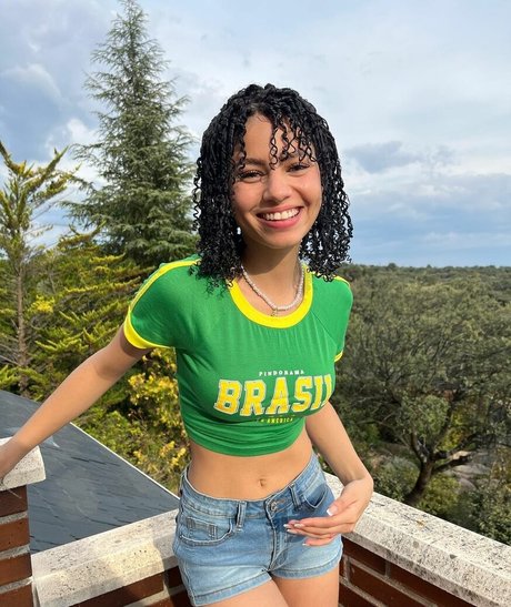 Larissa Kimberly leaked onlyfans