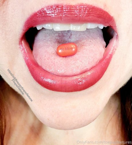 toepazfeetures porn onlyfans