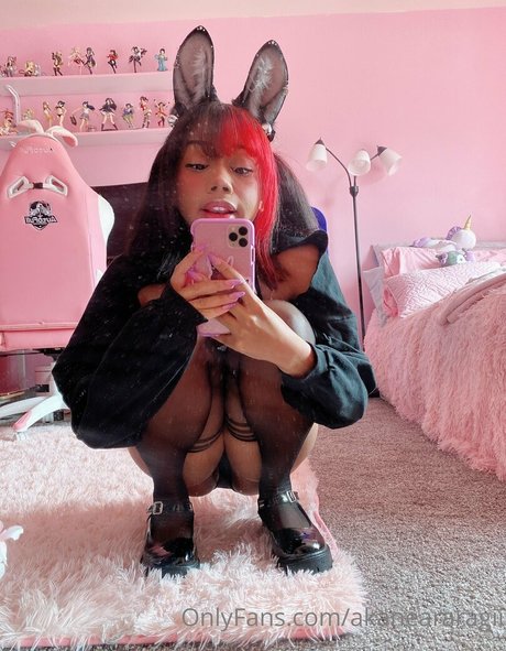 akaneararagii onlyfans free