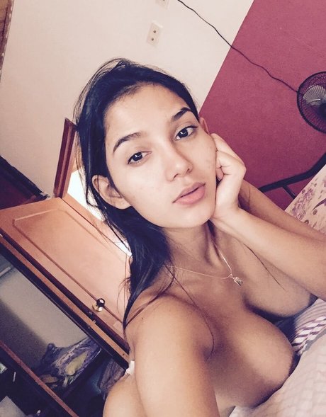 Abie Smith onlyfans leak sex