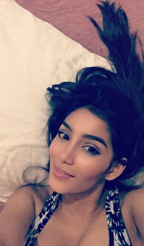 Abie Smith nude onlyfans leak