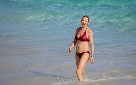 Uma Thurman onlyfans desnuda