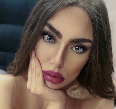 Ylenia Bevelacqua onlyfans leak ass