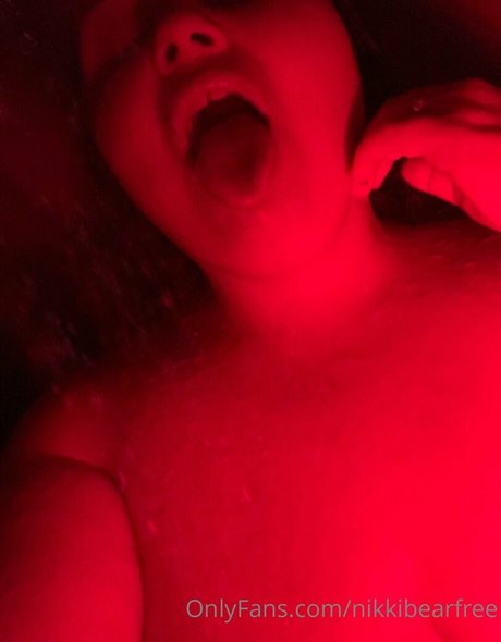 nikkibearfree onlyfans leaked dirtyship