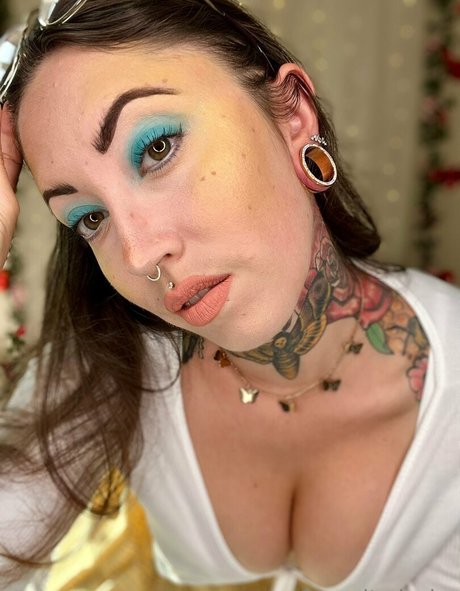 serenitydesirexo onlyfans content leaked