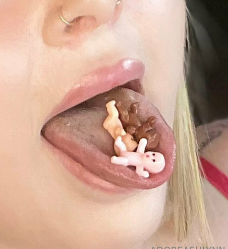 adoreashlynn onlyfans leak