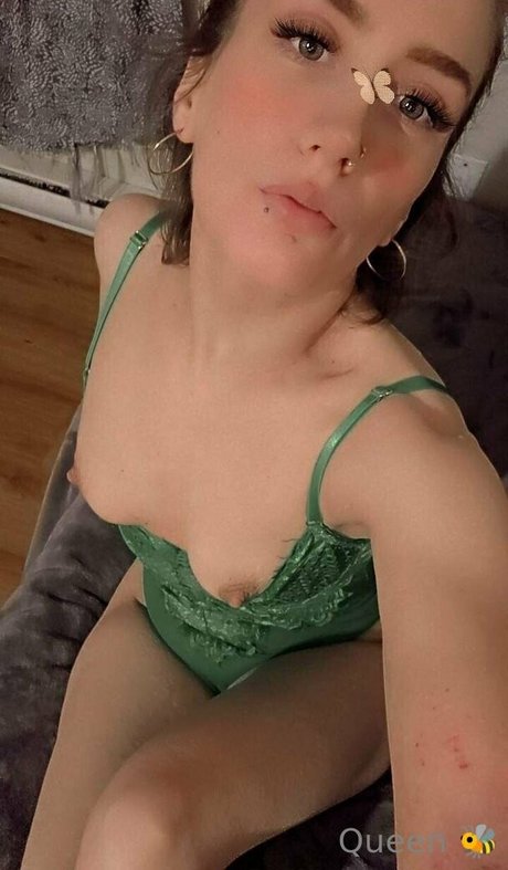 queenbitch1998 onlyfans fotos